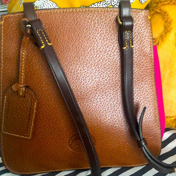 Dooney&Bourke Leather Crossbody/Over Shoulder Bag - Picture 3 of 3